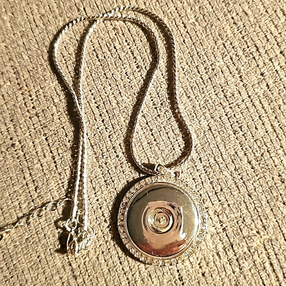 STYLE DOTS BLING STATEMENT NECKLACE - Picture 1 of 2